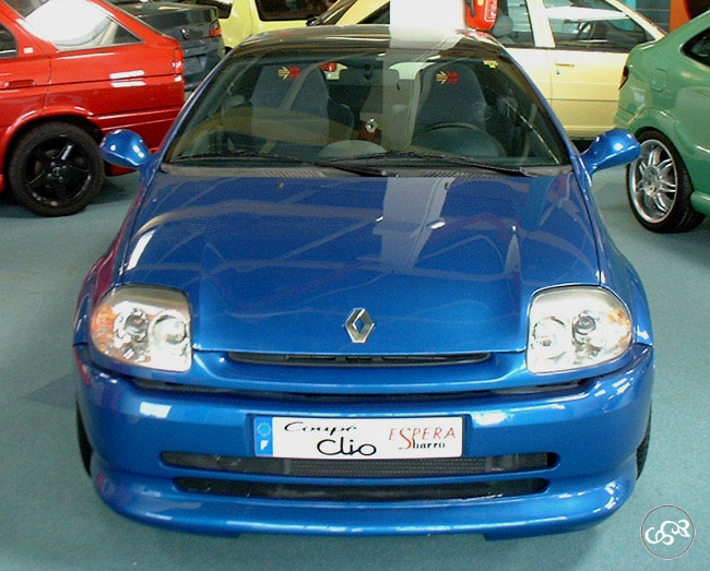 Sbarro Clio coupé